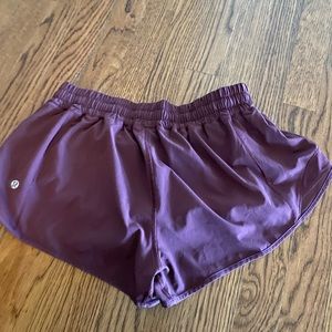 Lululemon deep luxe hotty hot shorts size 10 length 2.5